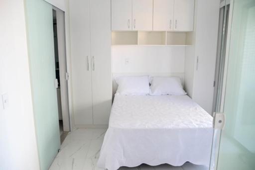 Smart Farol Da Barra - Vista Mar Com Varanda Arejada Apartment Salvador Exterior photo